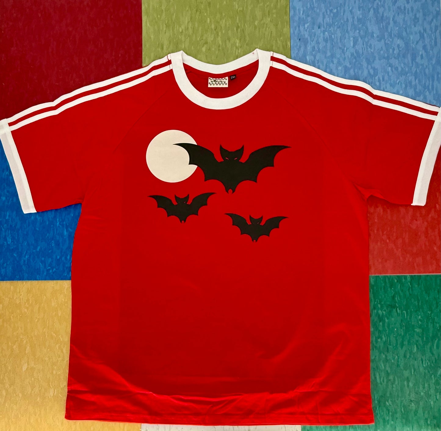 Bettie Bat Athletic Tee | Exclusive Astro Bettie Graphic Tee