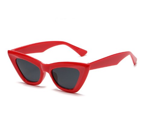 Classic Cateye Sunglasses - Cherry Red