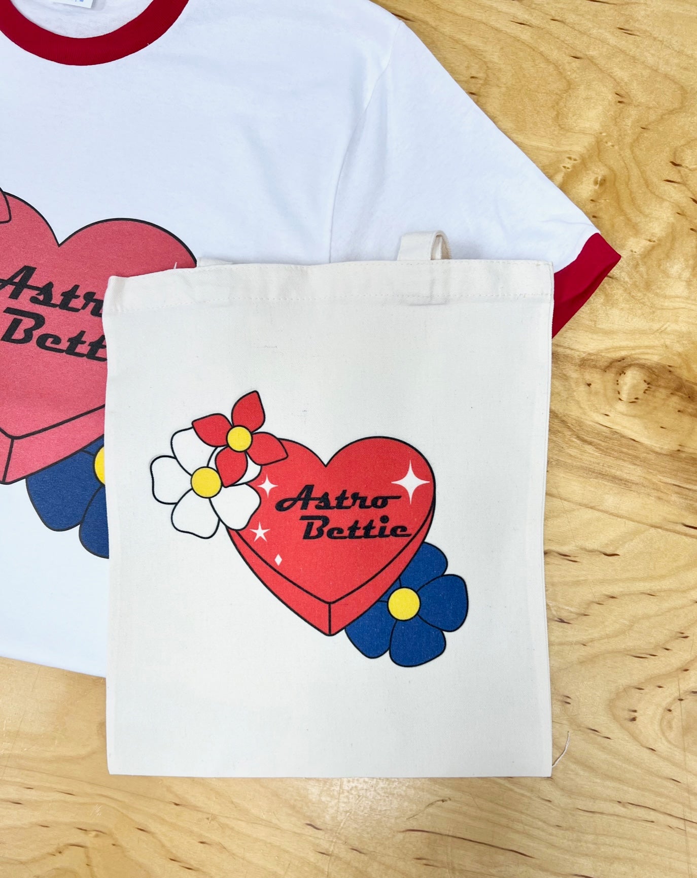 Traditional Heart and Flowers Carry-All Tote