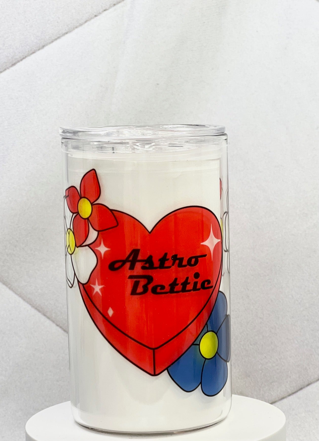 Traditional Heart with Flowers Glass with Drinking Lid and Straw