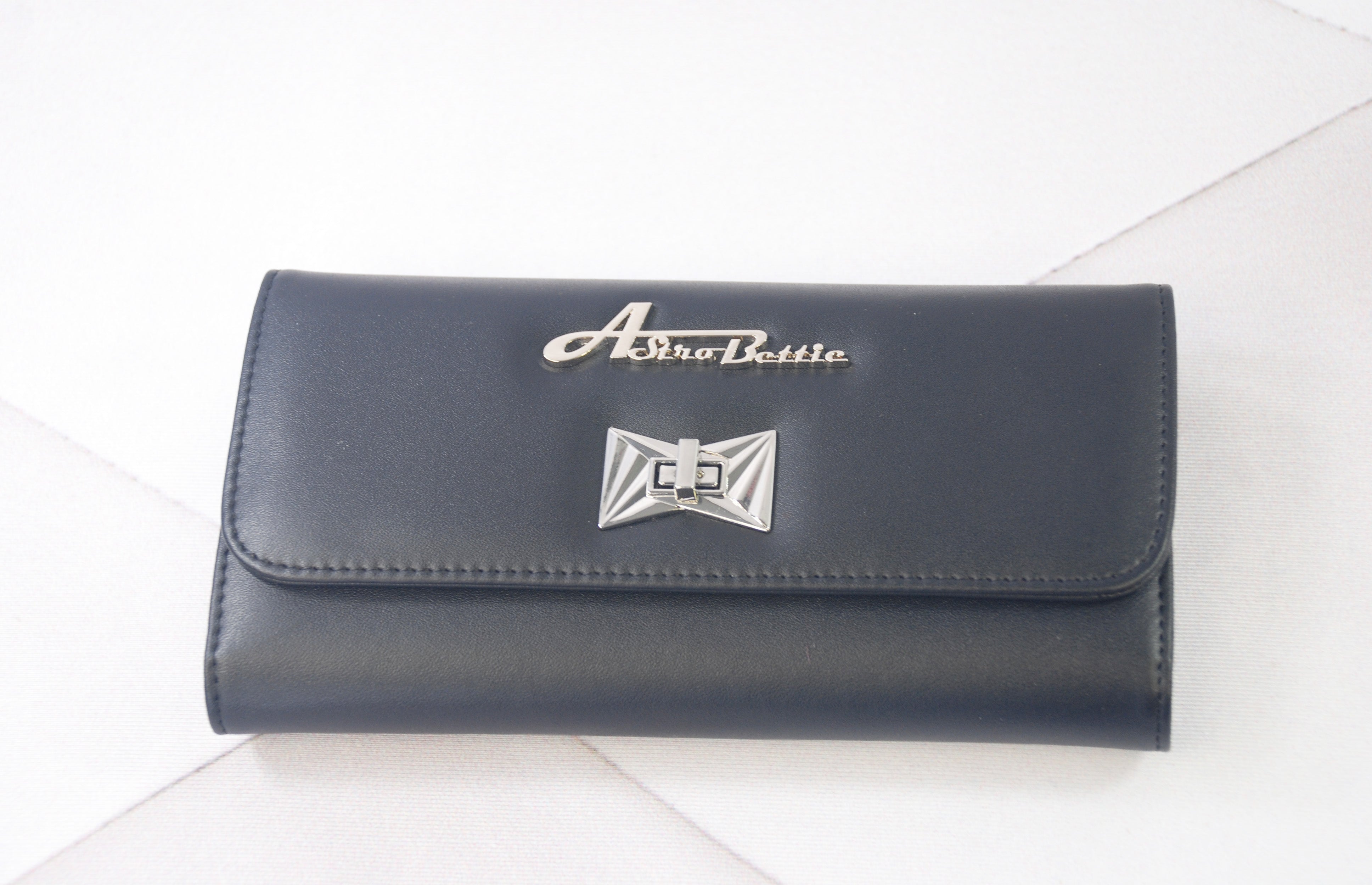 Wallets – Astro Bettie
